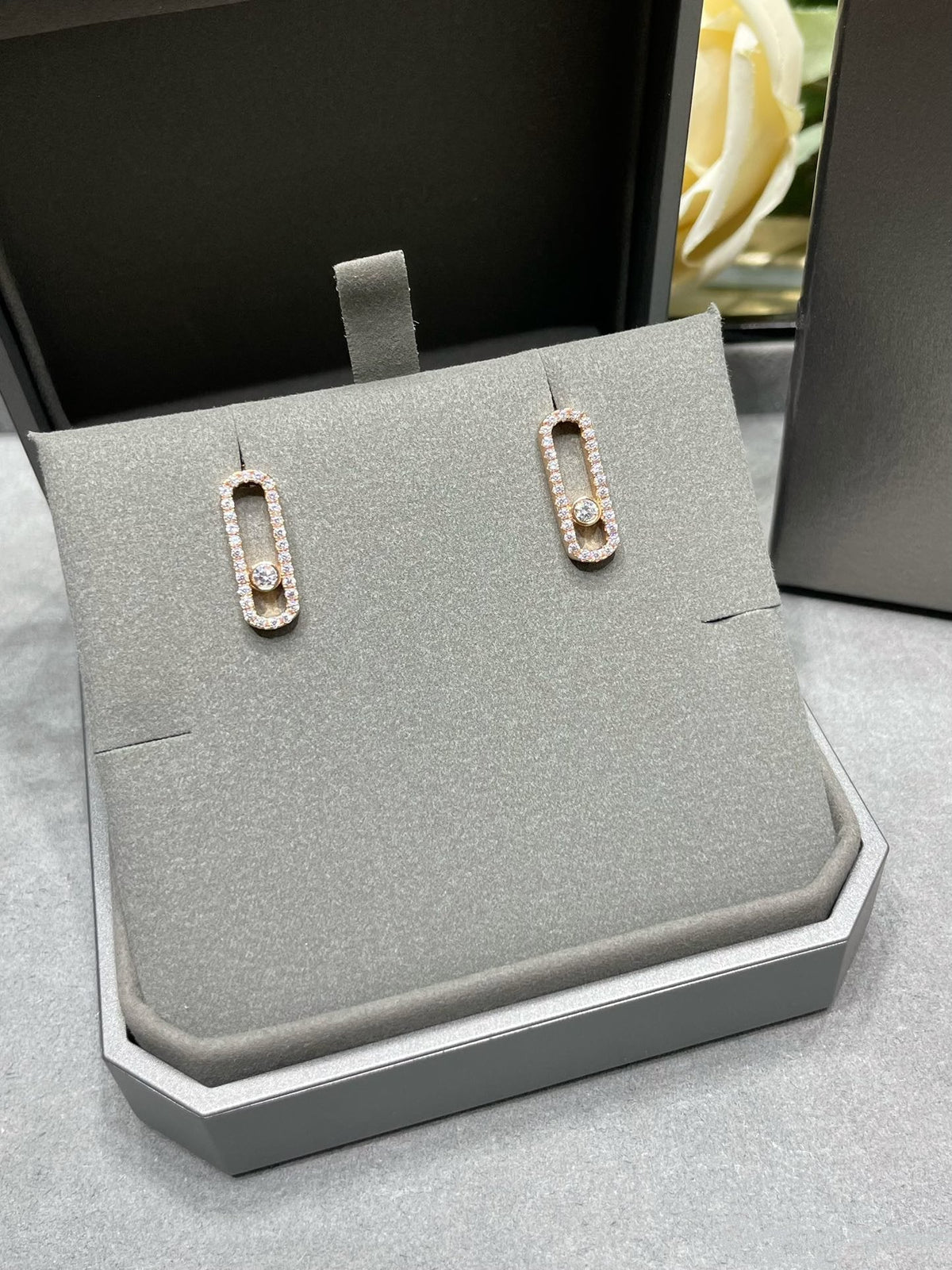 [Stars Jewelry]MOVE UNO STUD DIAMOND PAVED EARRINGS