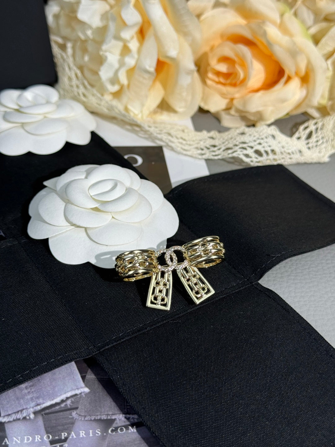 [Stars Jewelry]25K Hollow Bow Brooch